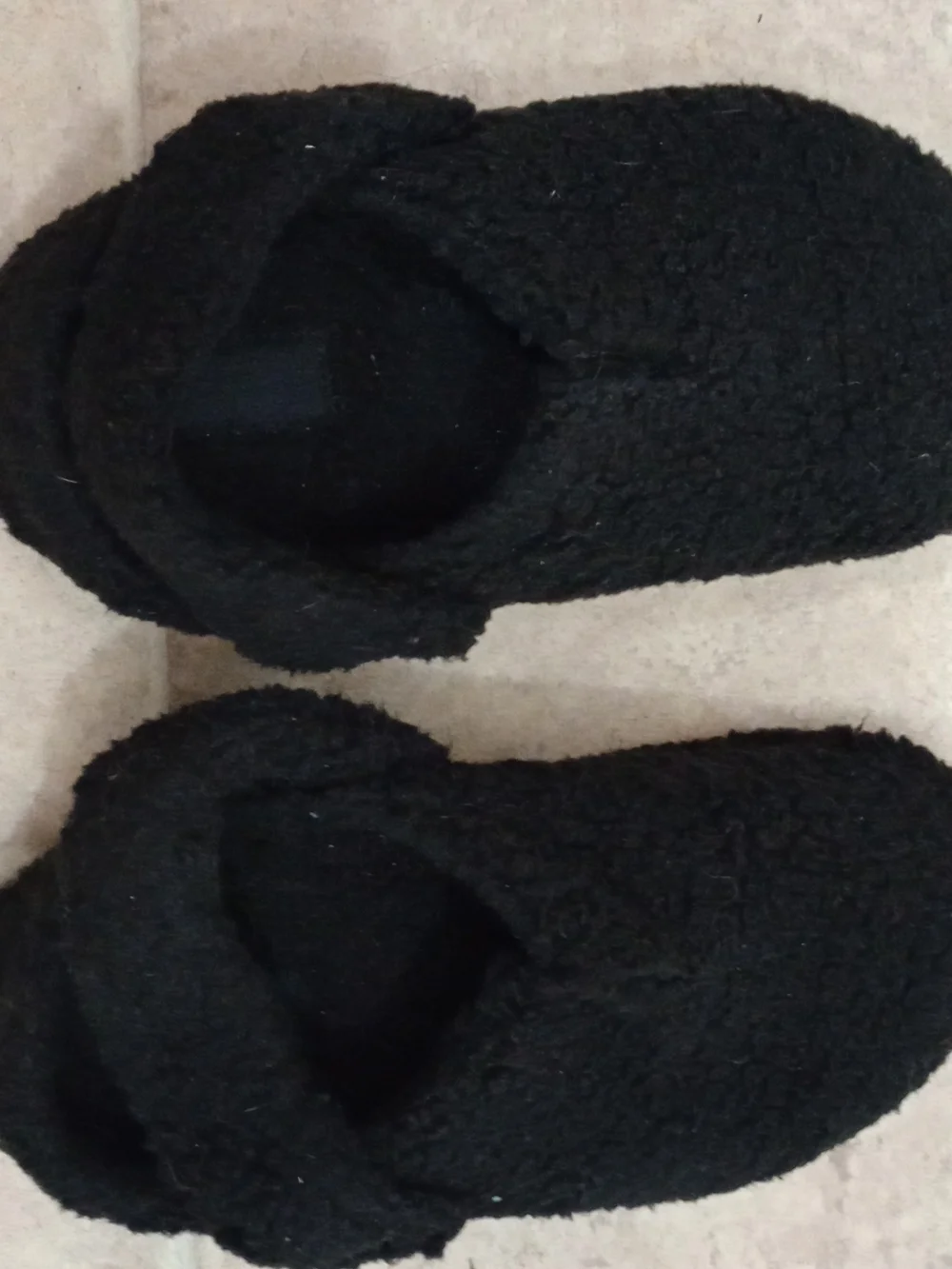 Crocs Black Faux Fur Lined Clog Slippers Women’s Comfort Slip-On
